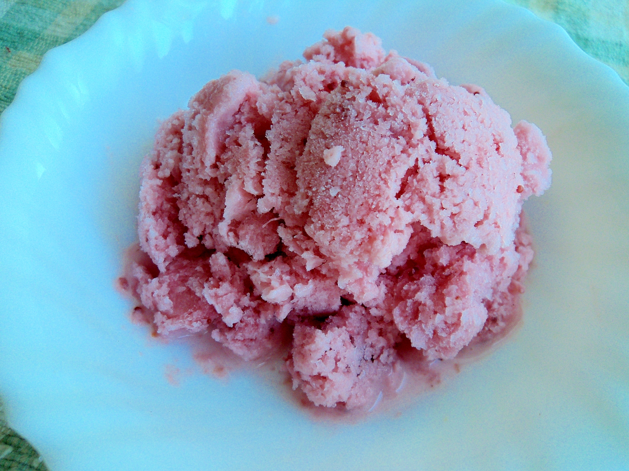 材料3つで簡単に ヨーグルトイチゴアイス レシピ 作り方 By Swimhiro10 楽天レシピ 材料3つで簡単に ヨーグルトイチゴアイス レシピ 作り方 By Swimhiro10 楽天レシピ