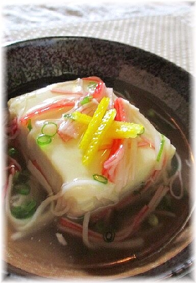 カニカマあんの簡単おつまみ! あったかあんかけ豆腐