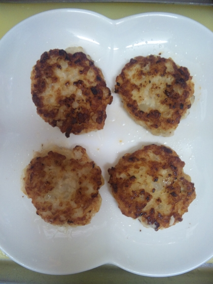 離乳食 後期 鳥と豆腐ふわふわナゲット レシピ 作り方 By たまははヘ ヘ 楽天レシピ