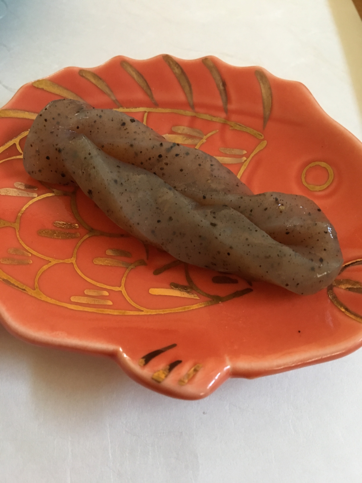 お正月のお重に✨カツオ出し汁で結びこんにゃく煮物