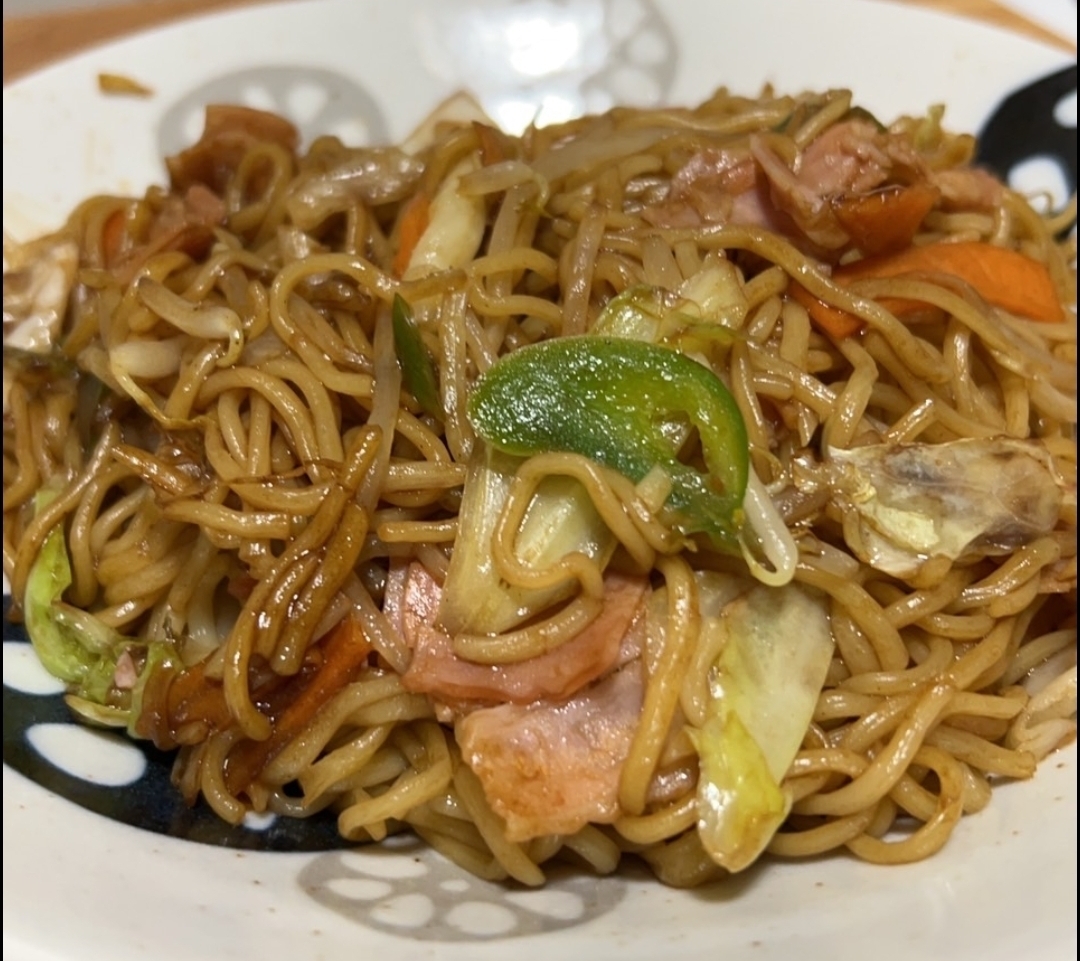 家にある野菜で焼きそば