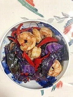えび パプリカ 紫キャベツの炒め物 レシピ 作り方 By 2727椿 楽天レシピ