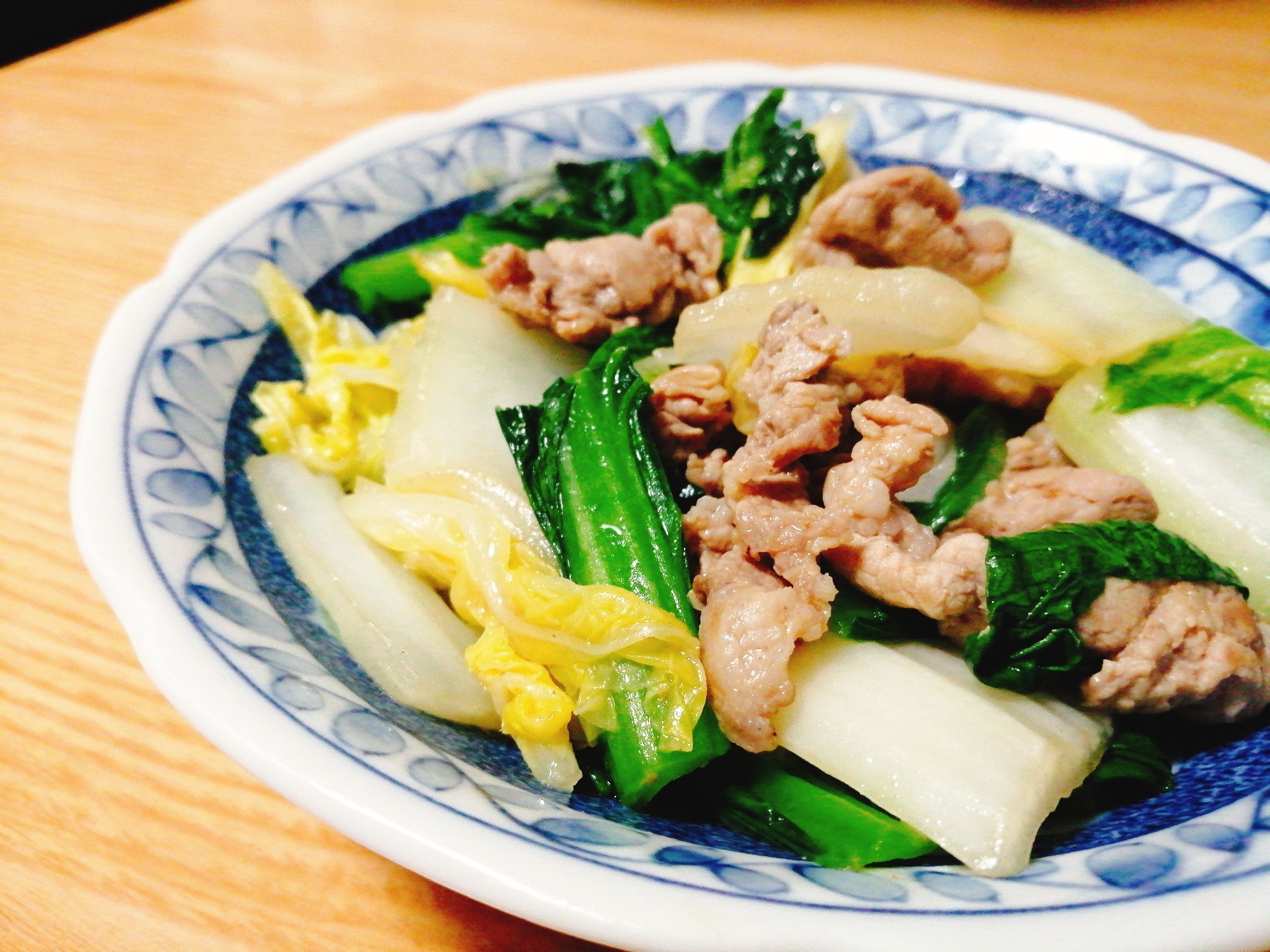 豚肉と白菜と小松菜のシャンタン炒め