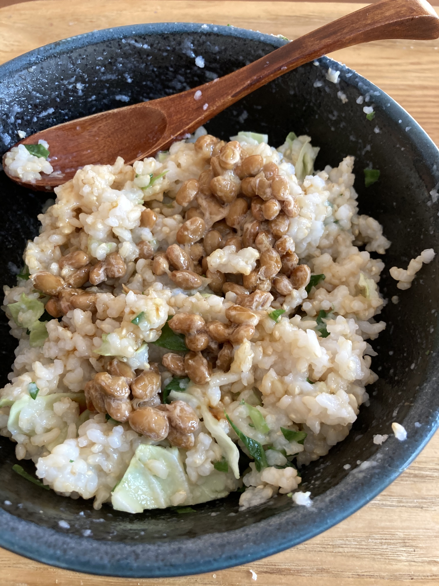 納豆のせキャベチャーハン