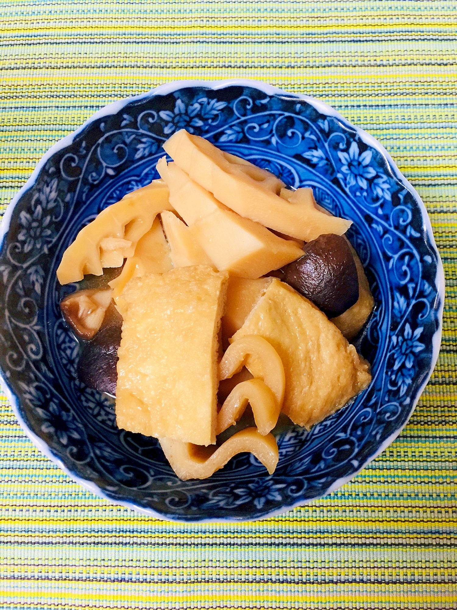 たけのこと椎茸と油揚げの煮物