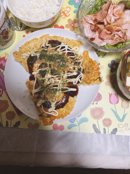 白菜とハムとねぎのお好み焼き