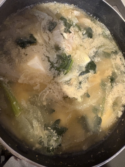 ほうれん草もやし豆腐の味噌汁