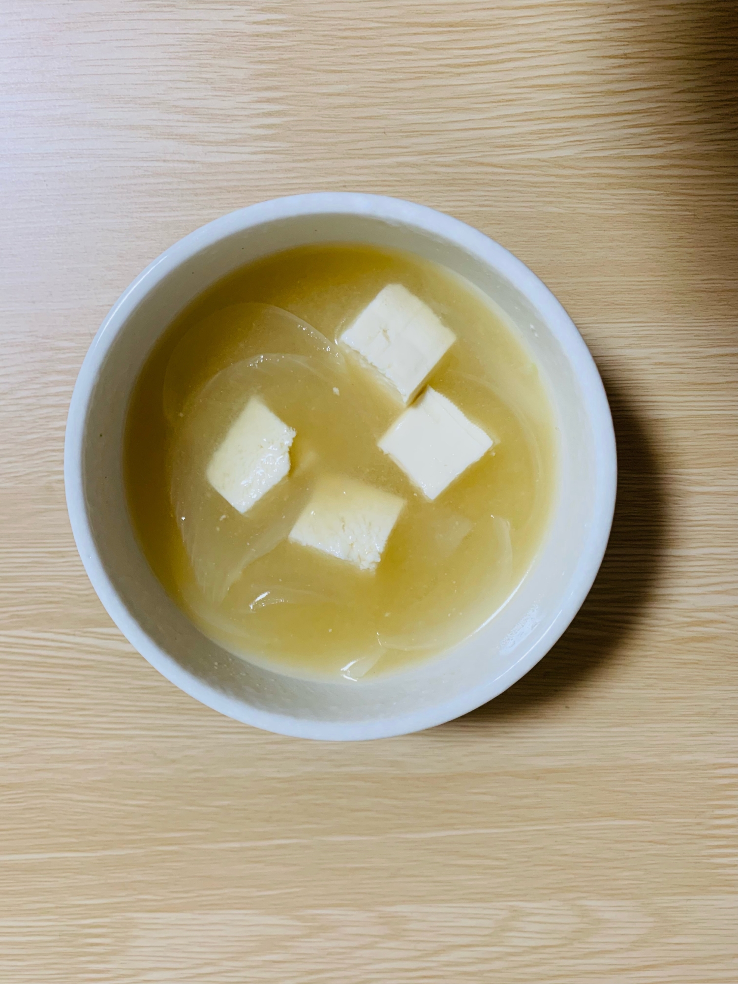 味噌汁♡新玉ねぎ・豆腐