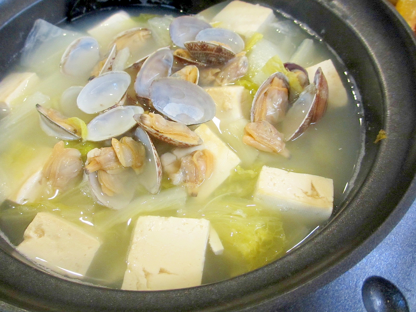 あさりと白菜と豆腐のスープ