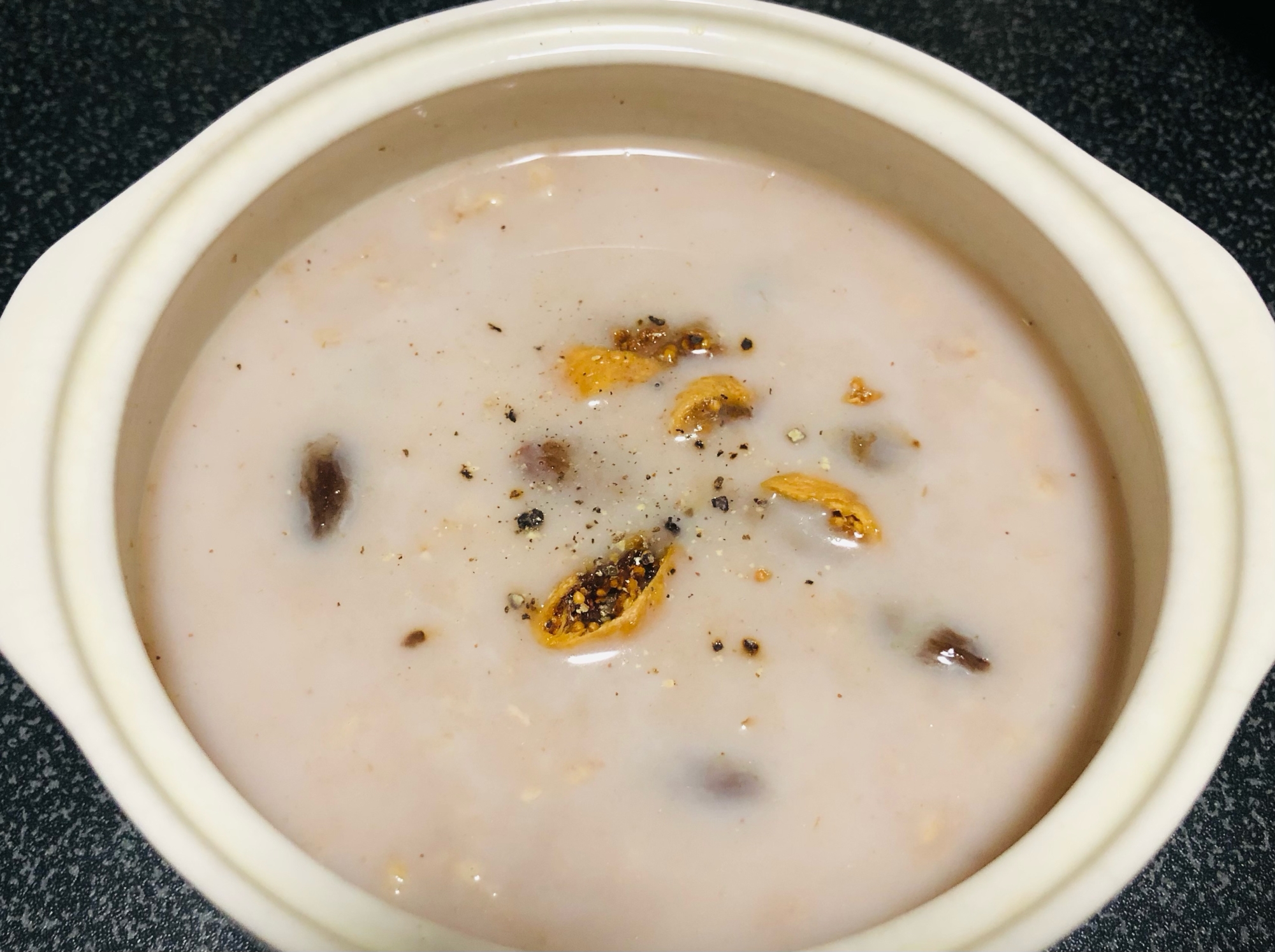 スパイス入り♪オートミールのホットミルク粥