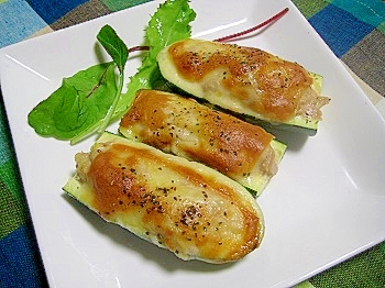 絶品!ズッキーニのツナマヨチーズ焼き