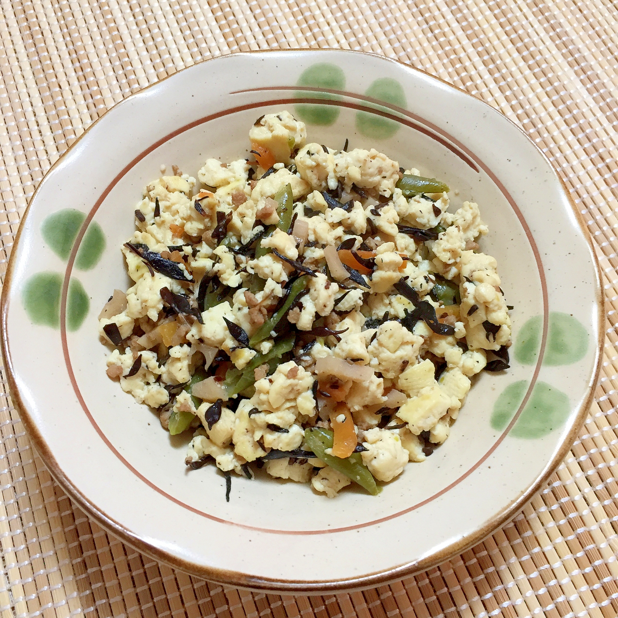 ひじきの煮物リメイク！ひじきの煮物で炒り豆腐♪