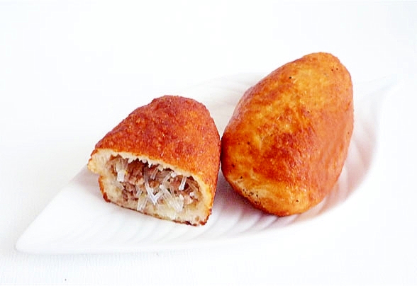 HB ピロシキ ロシアのお惣菜パン