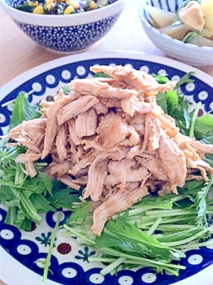 鶏胸肉の醤油麹和え