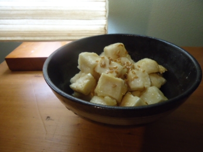 水を切った絹ごし豆腐で♪簡単でヘルシーで味付けも美味しかったです。感謝＾ー＾