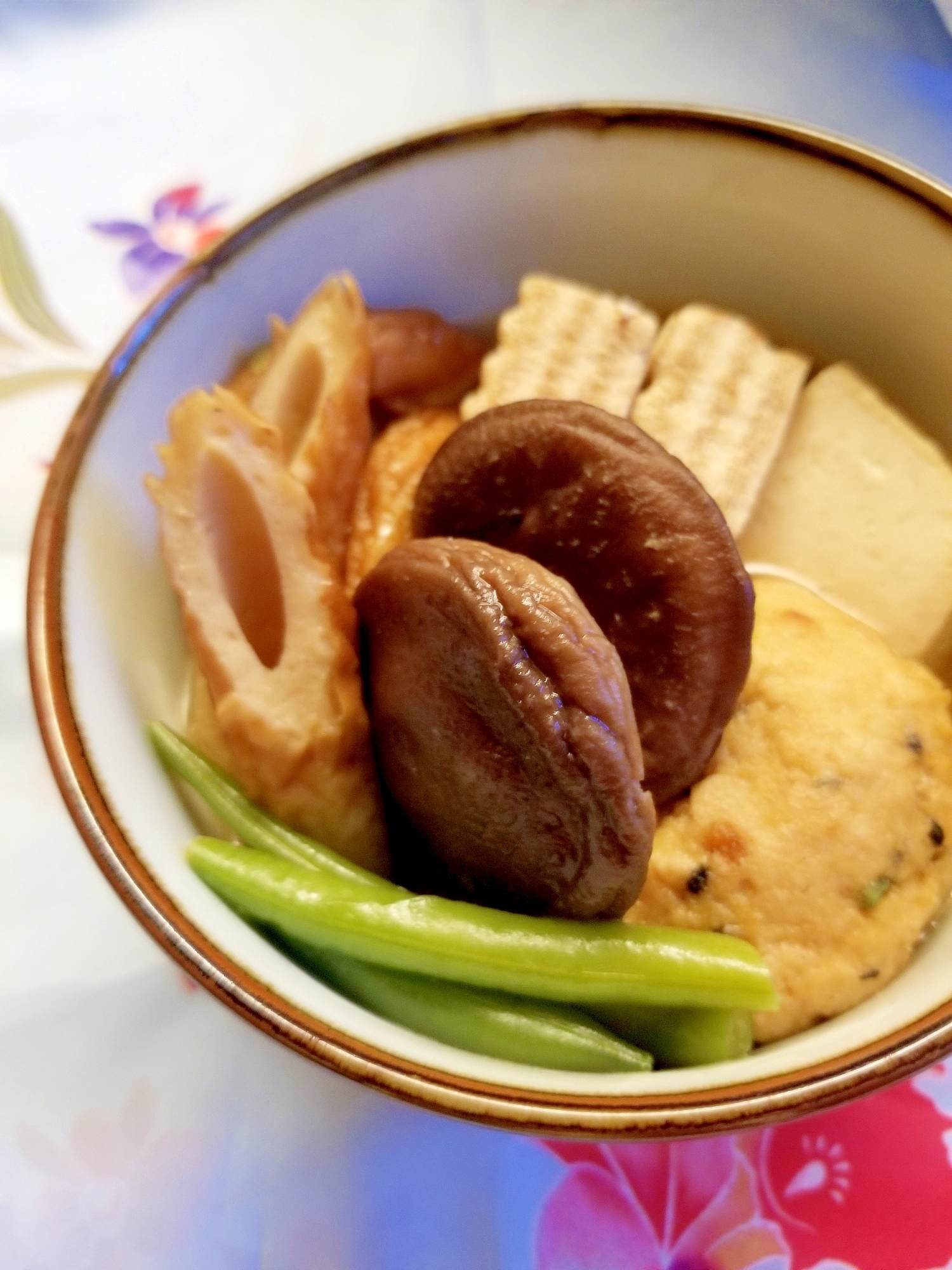 作り置きに。焼き豆腐の煮物。