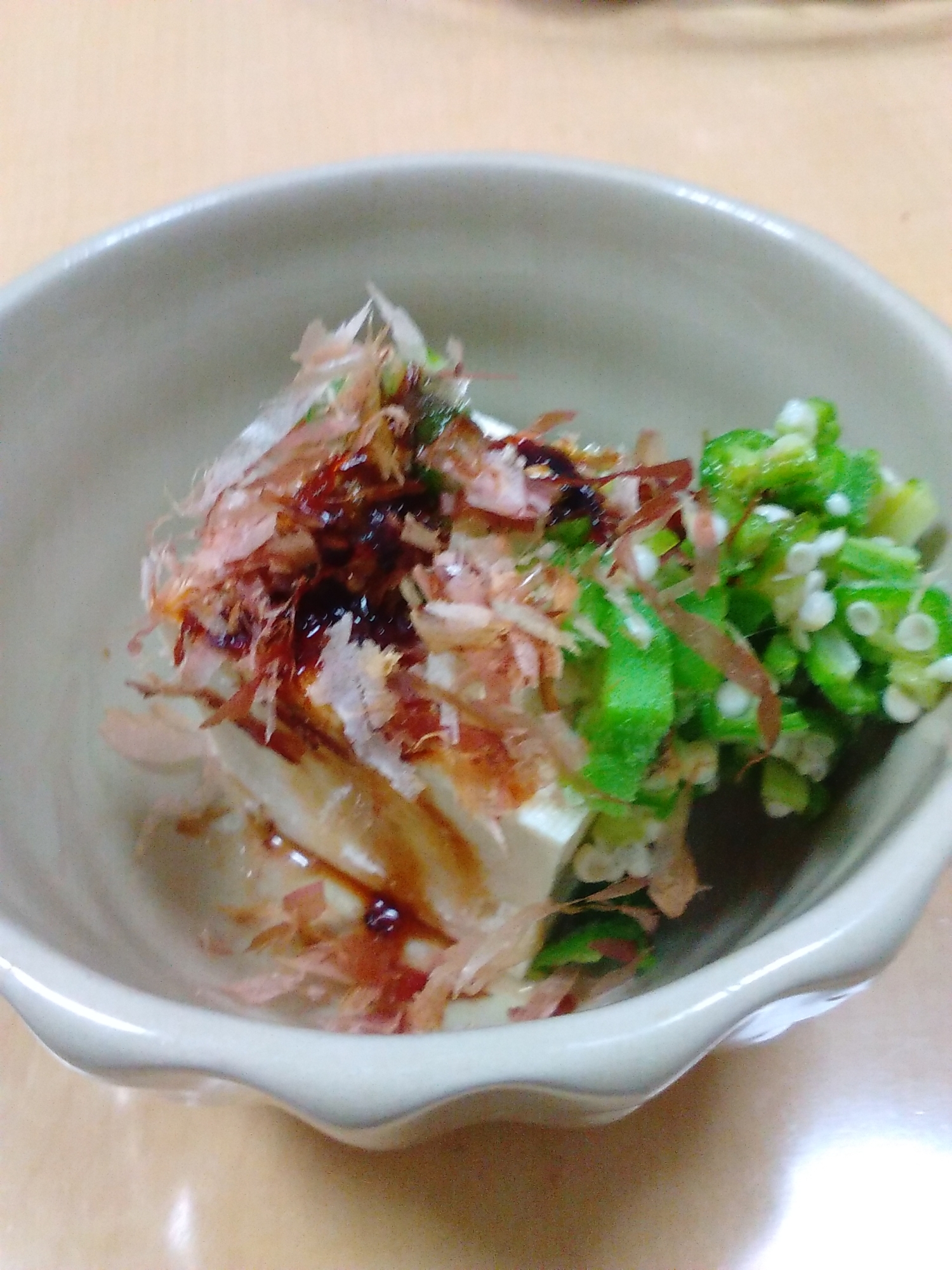 オクラのっけ冷や奴