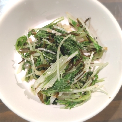こんばんは♬あと１品欲しかったので助かりました〜♡美味しくいただきました( * ´ސު｀) ŧ‹”ŧ‹”♬素敵なレシピありがとうございます✿
