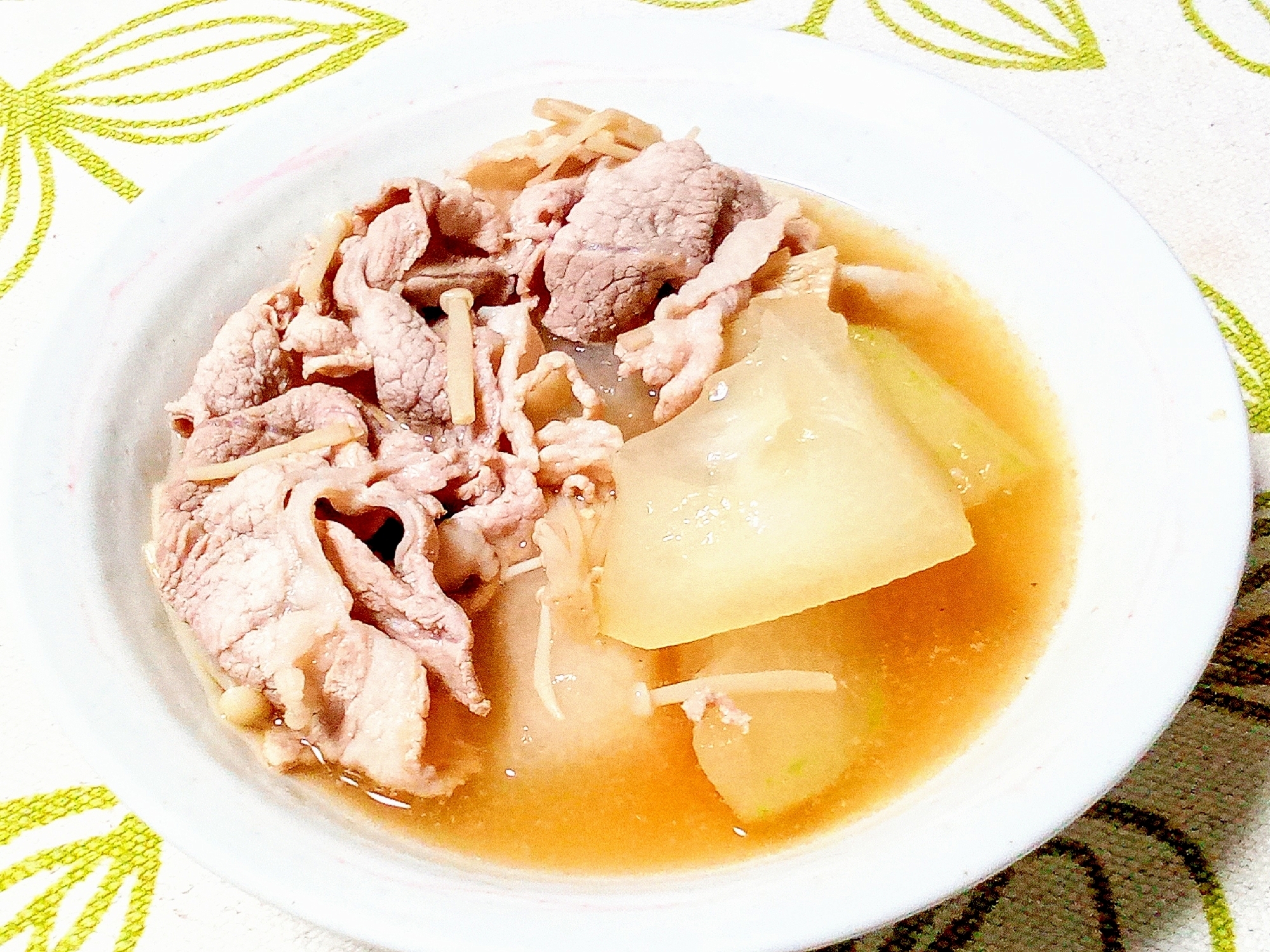 簡単♥️ヘルシー♥️豚こまと冬瓜とえのきのスープ