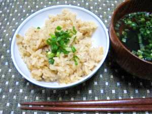 簡単！風邪対策！！　しょうがと油揚げの炊き込みご飯