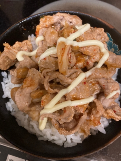 豚キムチマヨネーズ丼☆完