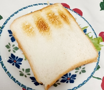 目玉焼きトーストサンド