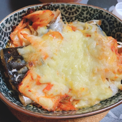 低糖質で簡単(^^)サバ缶のキムチ＆チーズ焼き♪