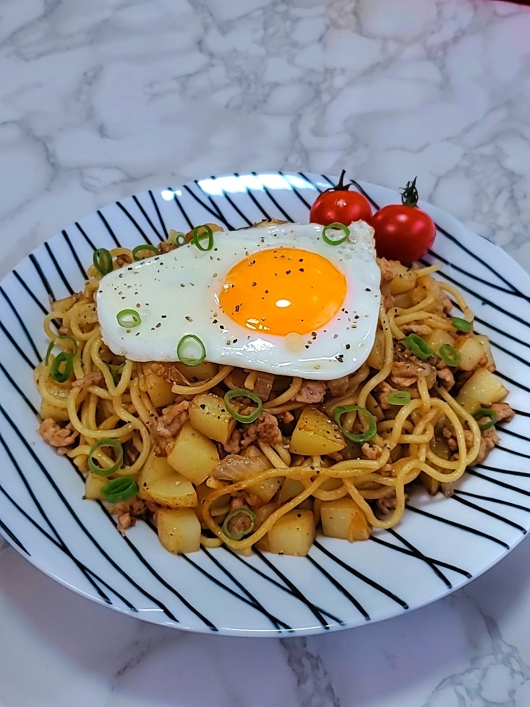 ミンチィ風焼きそば