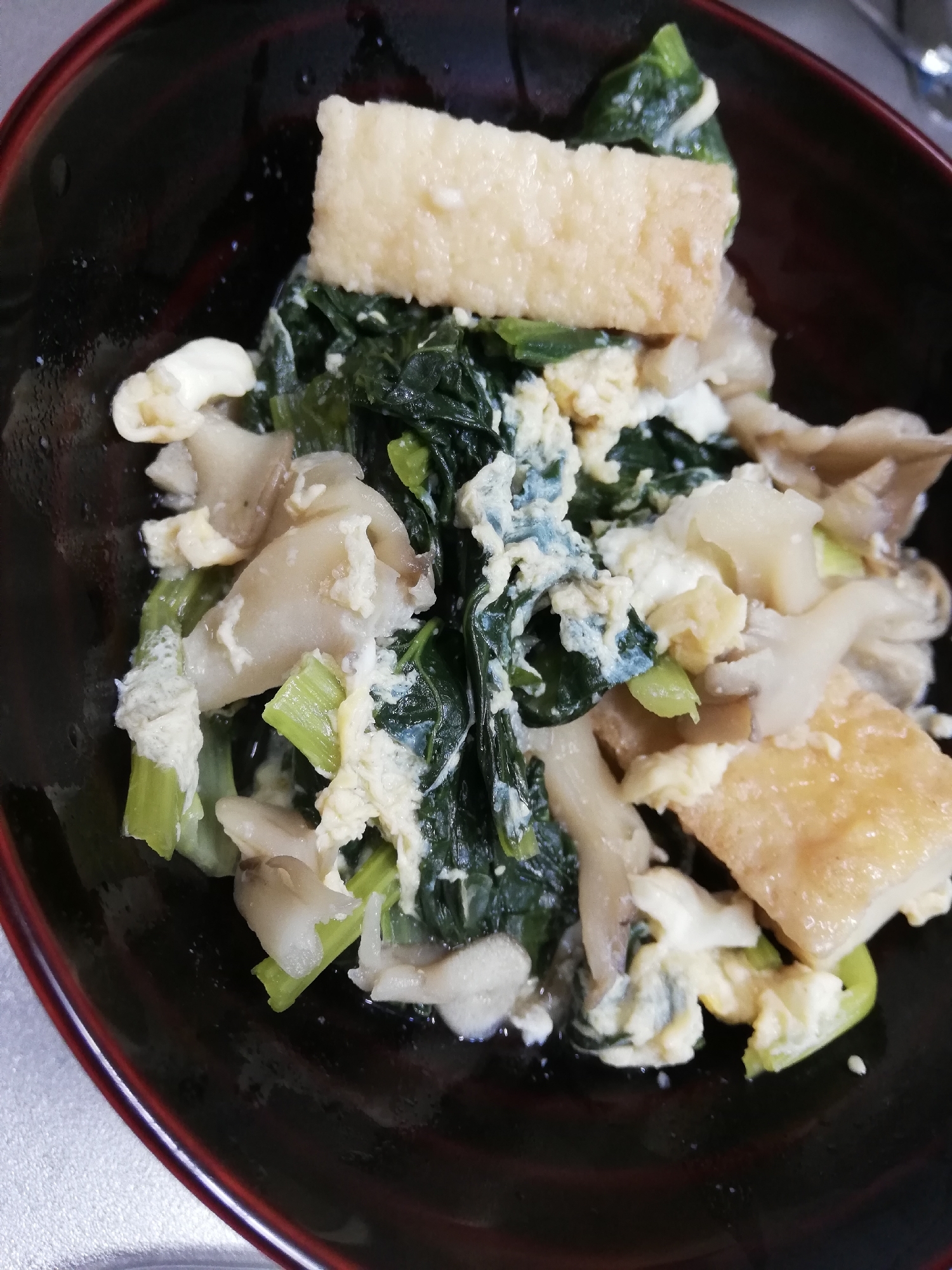 超簡単！小松菜と厚揚げ豆腐の味噌煮