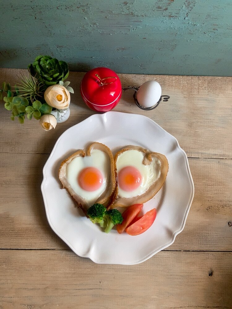 ♡ラブラブハートの目玉焼き♡ レシピ・作り方 by ✿sakkuu✿ - 楽天レシピ