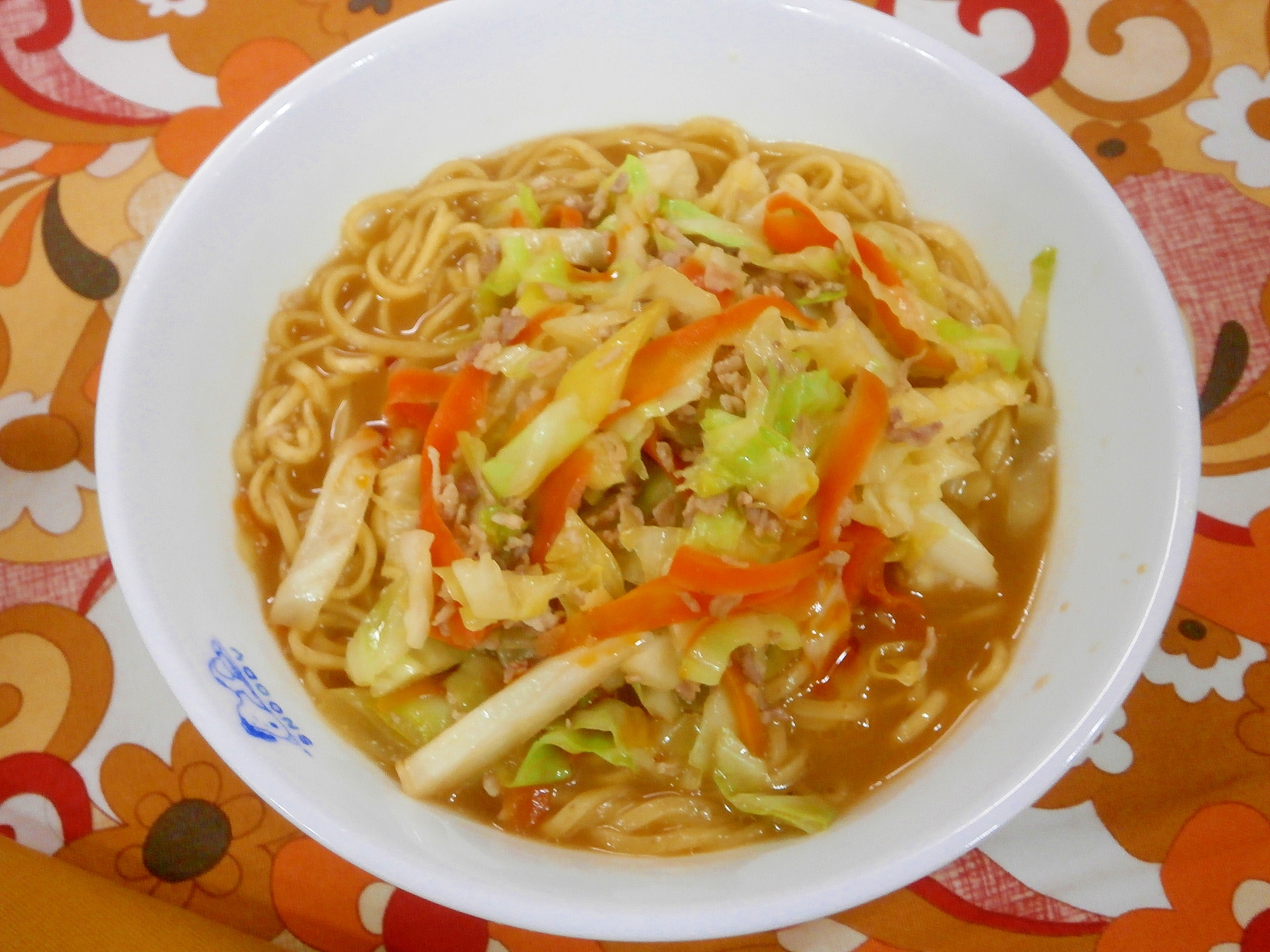 豚ひき肉と野菜の味噌ラーメン