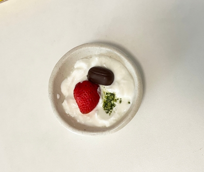 いちご抹茶チョコ♪ヨーグルト