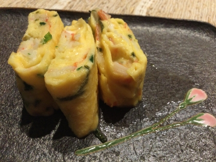 カニカマとネギと海苔の卵焼き