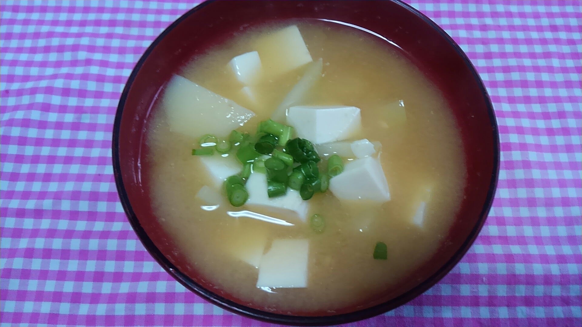 じゃがいもと豆腐の味噌汁☆