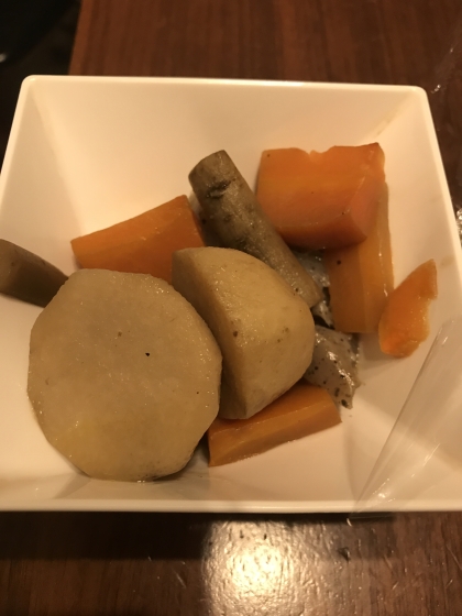 里芋とゴボウの煮物