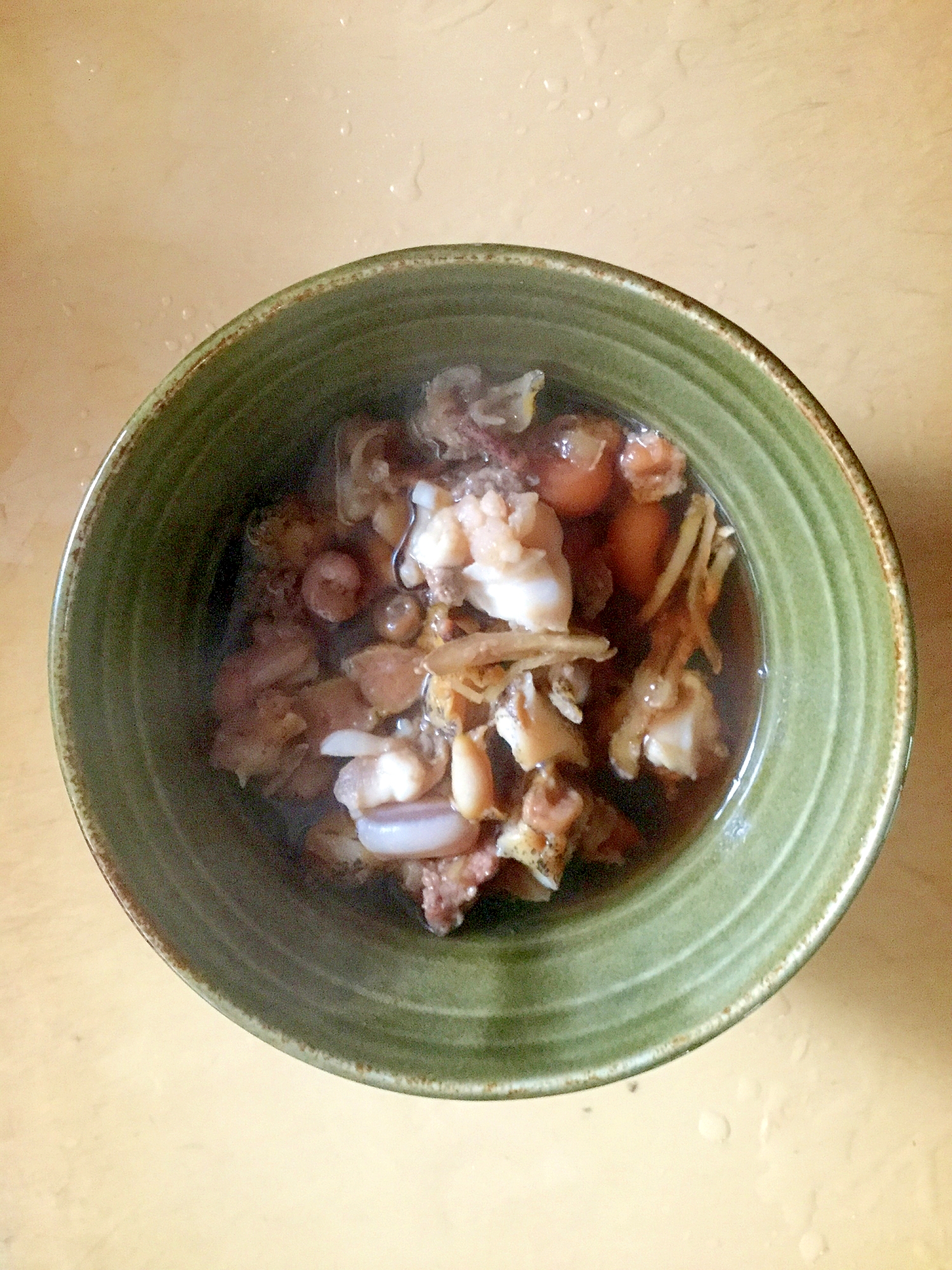 つぶ貝の生姜たっぷり麺つゆ煮。
