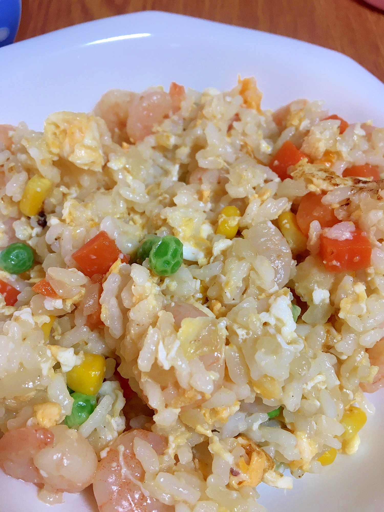 めんつゆで簡単 エビチャーハン レシピ 作り方 By りょりょうちゃん 楽天レシピ めんつゆで簡単 エビチャーハン レシピ 作り方 By りょりょうちゃん 楽天レシピ