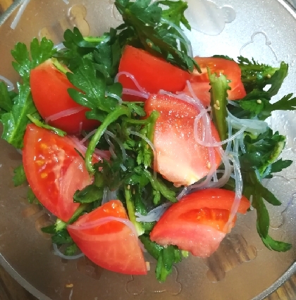 春菊は鍋でしか食べたことがなく、恐る恐るチャレンジしてみましたがとても美味しかったです！レシピを教えてくださりありがとうございました！