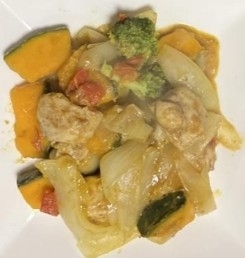 たっぷり野菜のバターカレー蒸し