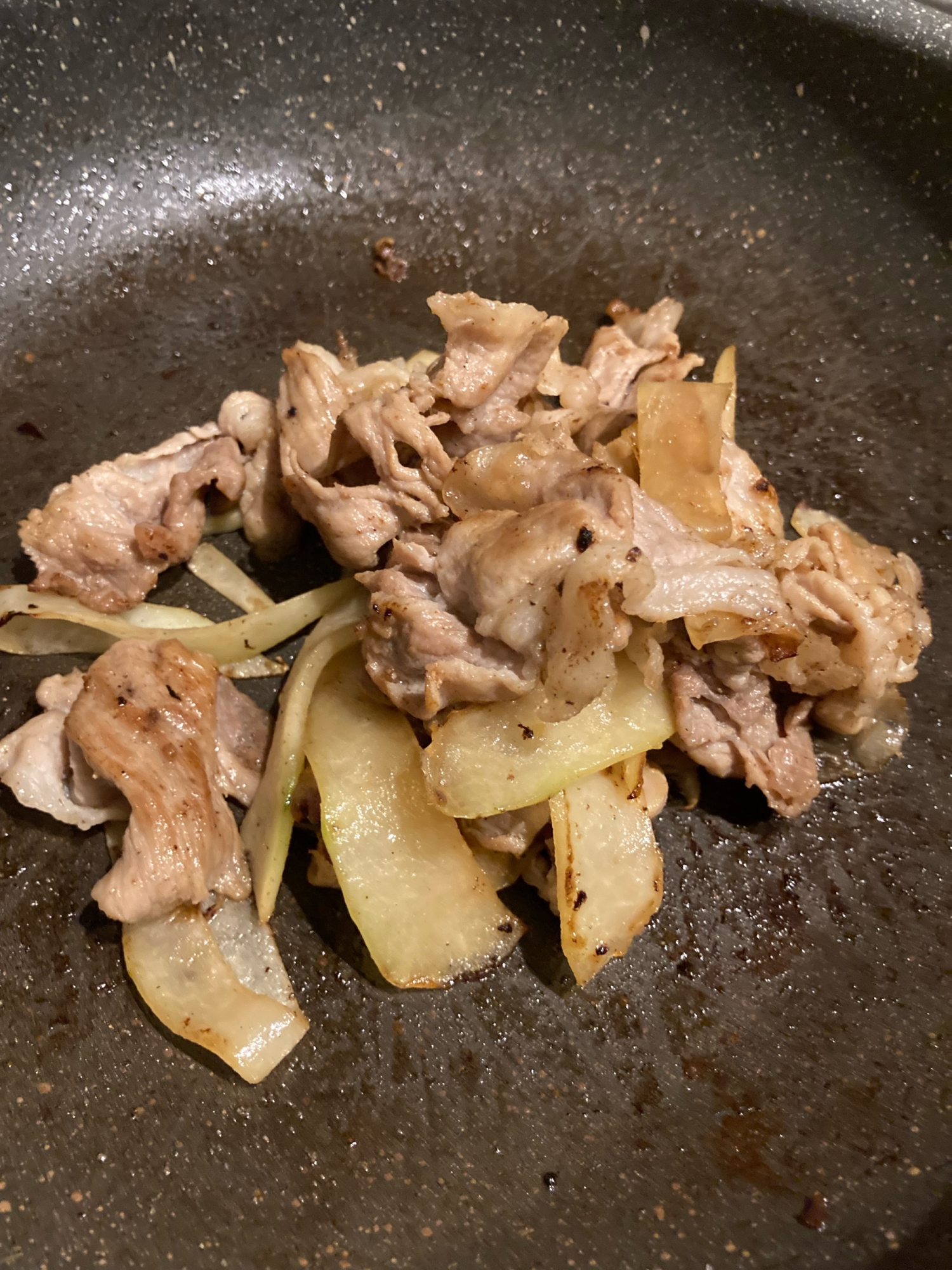 青パパイヤと豚肉の炒め物