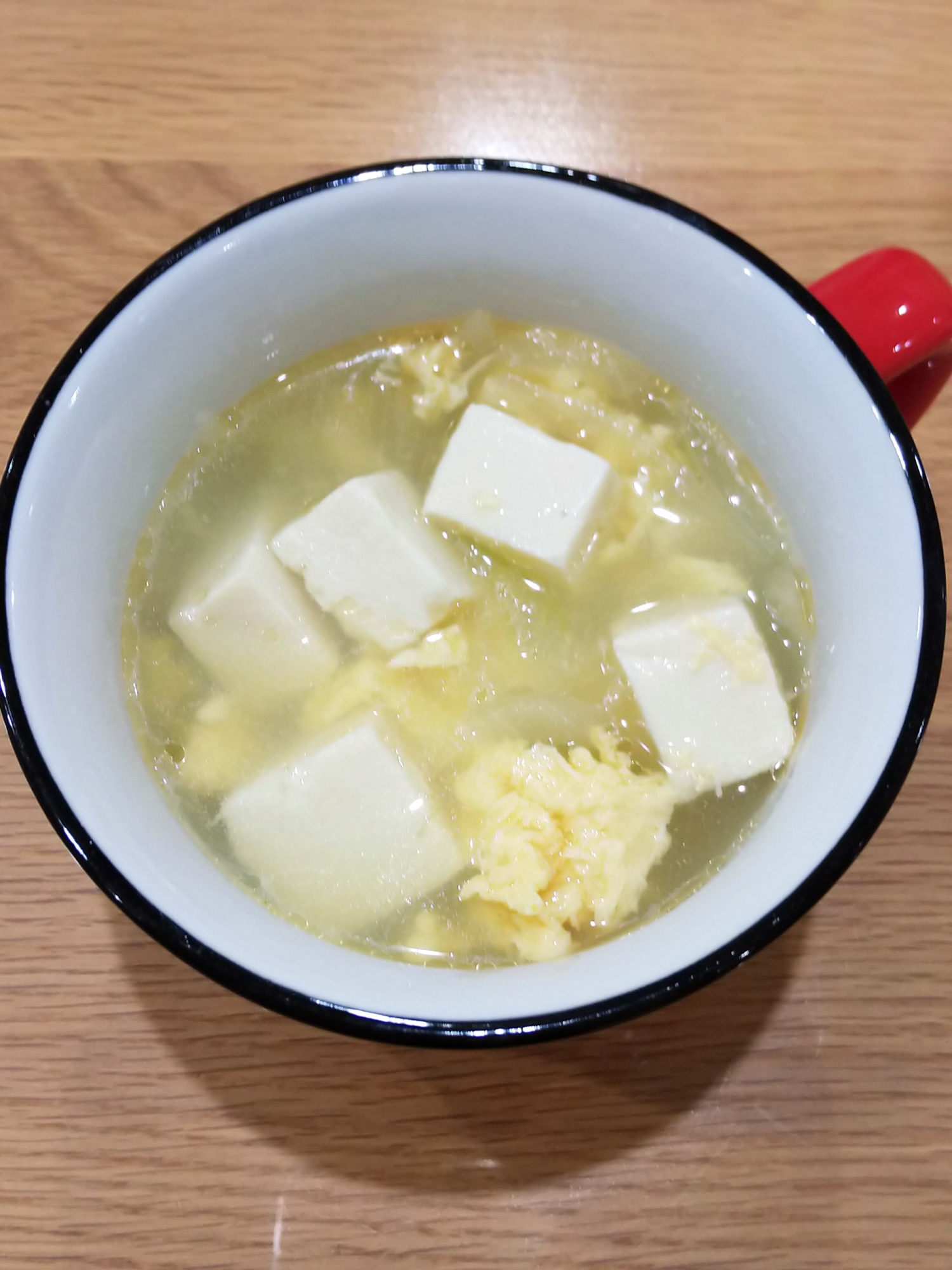 豆腐と玉ねぎの中華風かき玉スープ