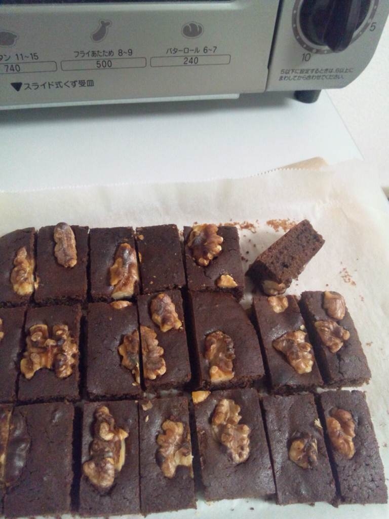 【板チョコ使用&トースターで】お手軽★ブラウニー