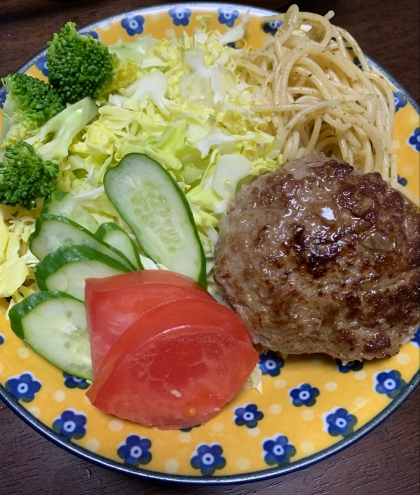 みんな大好き♪ハンバーグ^_^