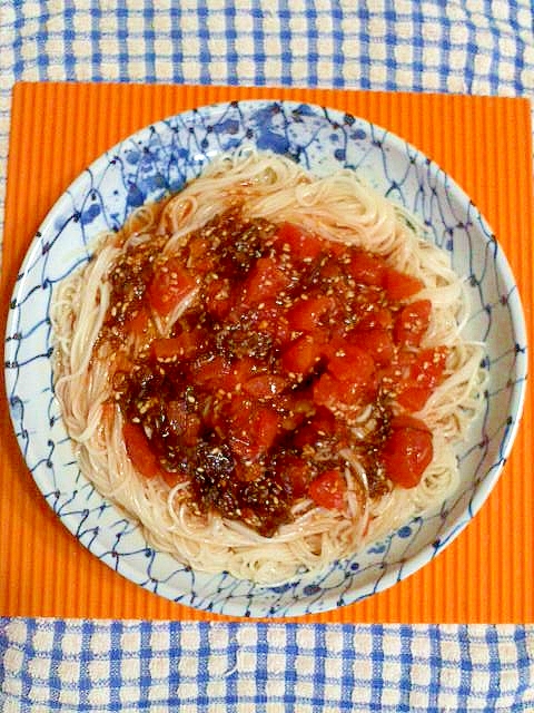 トマトともずく酢の素麺♪