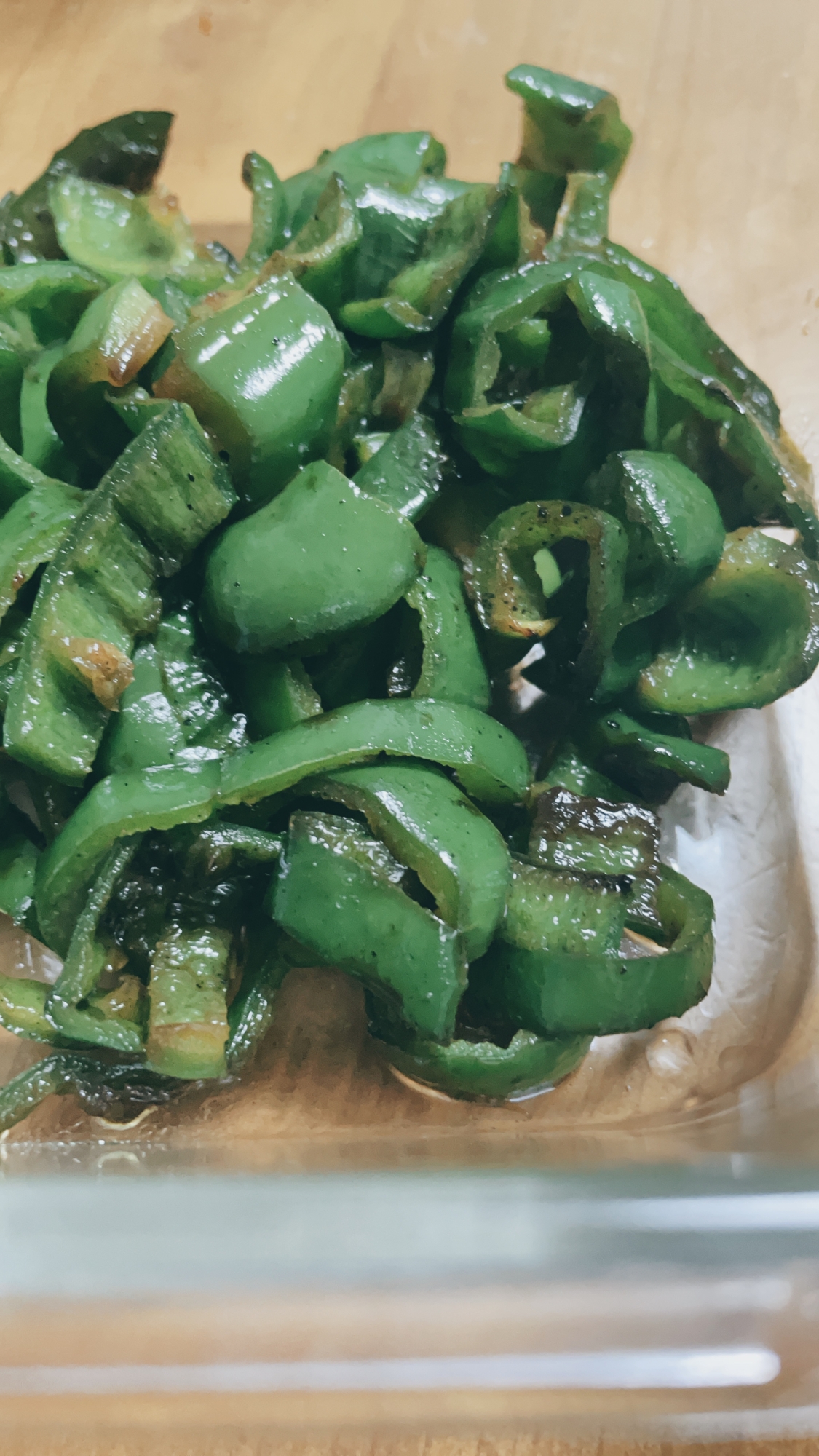 子供も大好き ピーマンの甘辛炒め レシピ 作り方 By シャママ05 楽天レシピ 子供も大好き ピーマンの甘辛炒め レシピ 作り方 By シャママ05 楽天レシピ