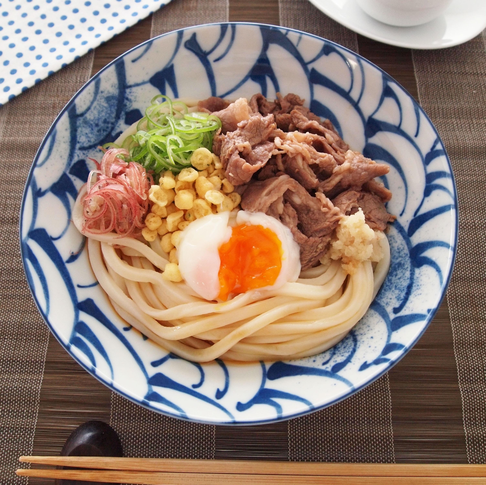 冷やし牛玉うどん