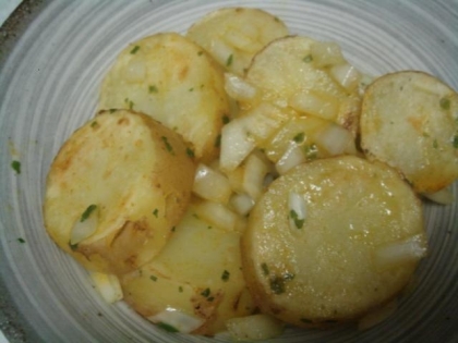 じゃが芋のカレー風味マリネ