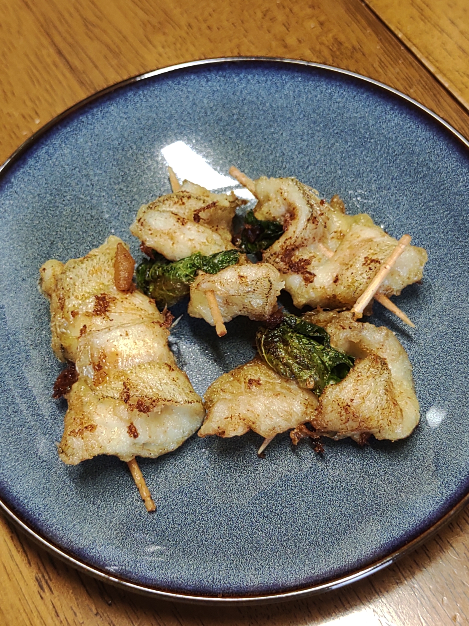 キスの梅肉と大葉巻き