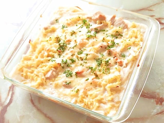 ホワイトソースも自作!基本のチキンマカロニグラタン