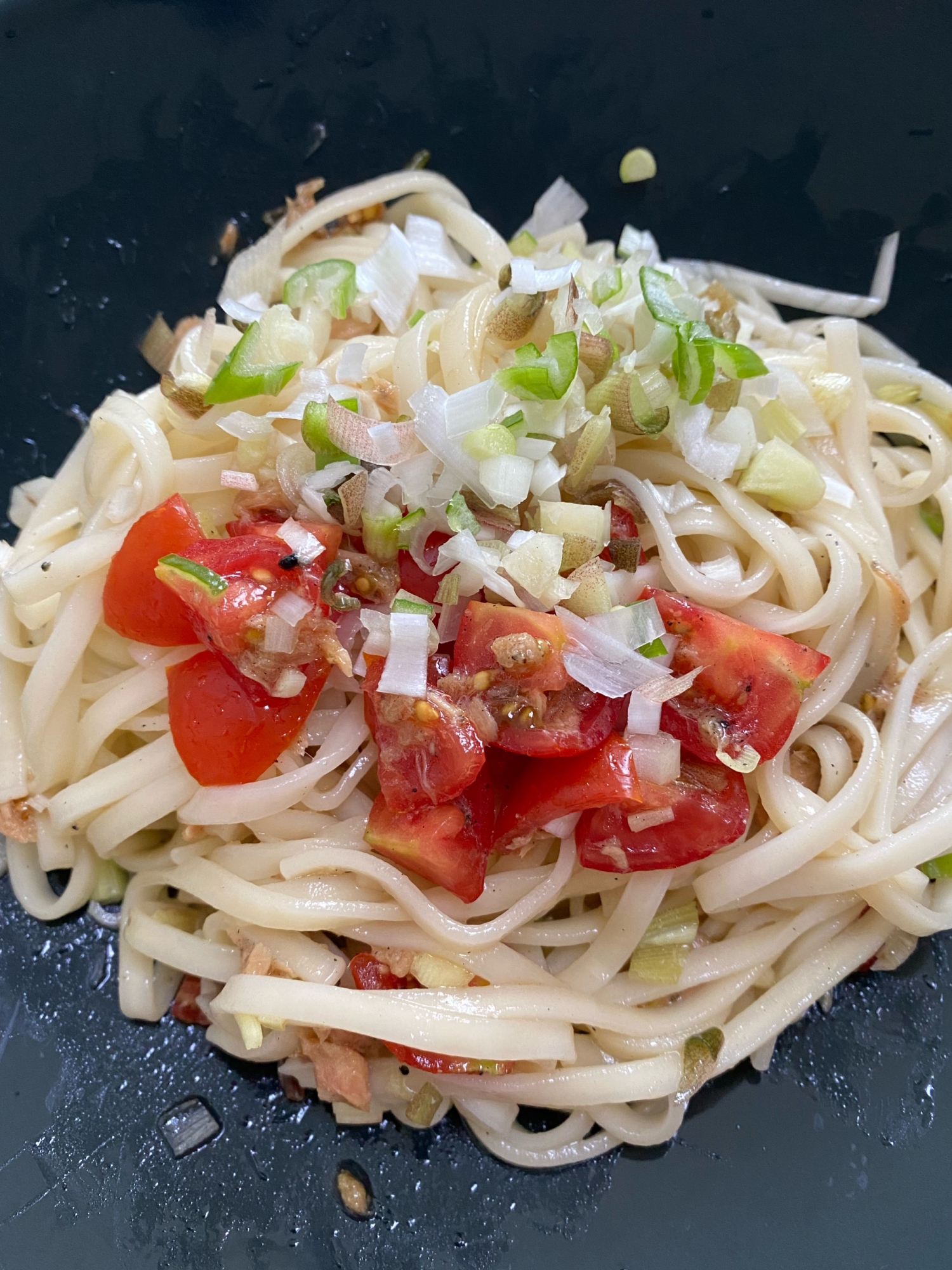 トマトツナ♪冷やしうどん